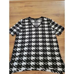 Jules and Leopold Top‎